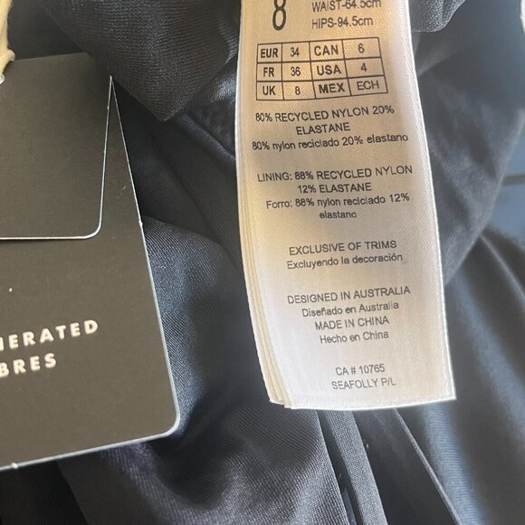NWT Seafolly Coastline V Neck One Piece Swimsuit in Eco Collection Black Size 4 - Picture 7 of 7